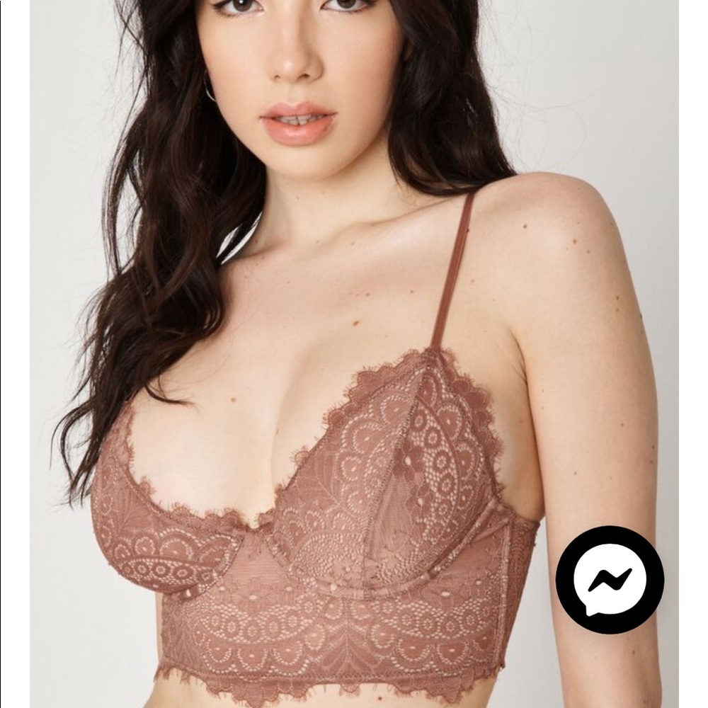 🤎 Garage LACE BRALETTE 🤎